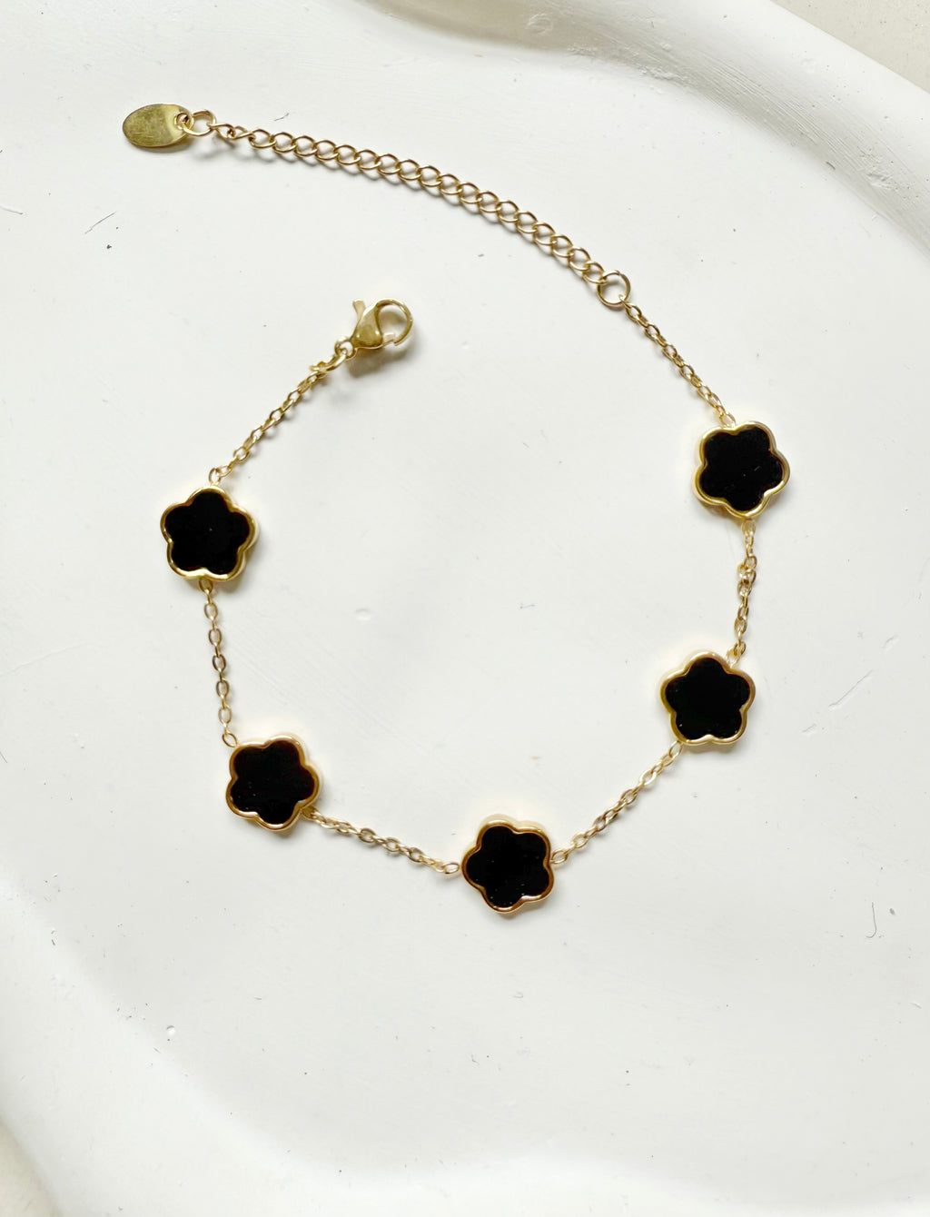 Lucky clover gold bracelet for women — Kimoore