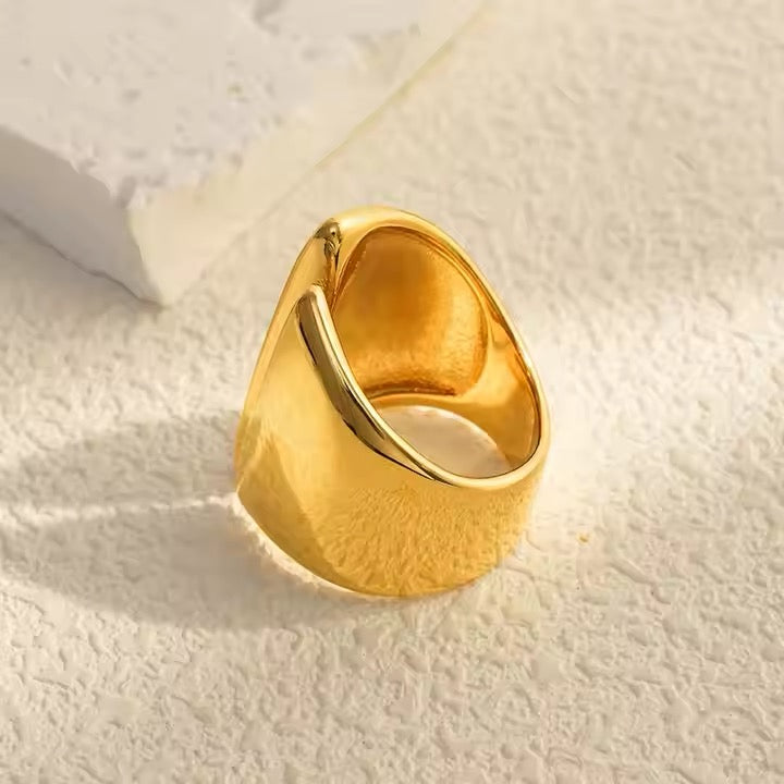 Arc Statement Ring
