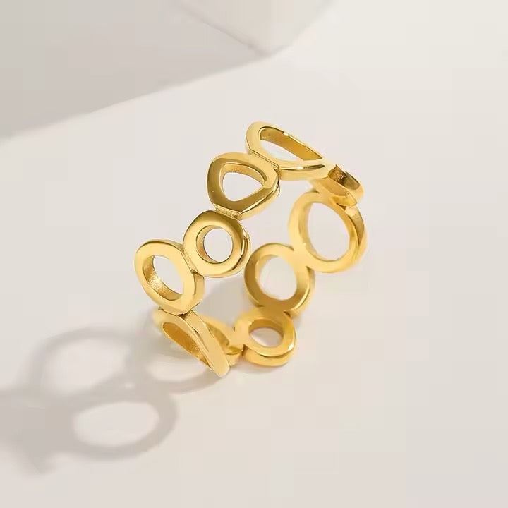Gold Open Circle Ring - Sleek Modern Statement Accessory