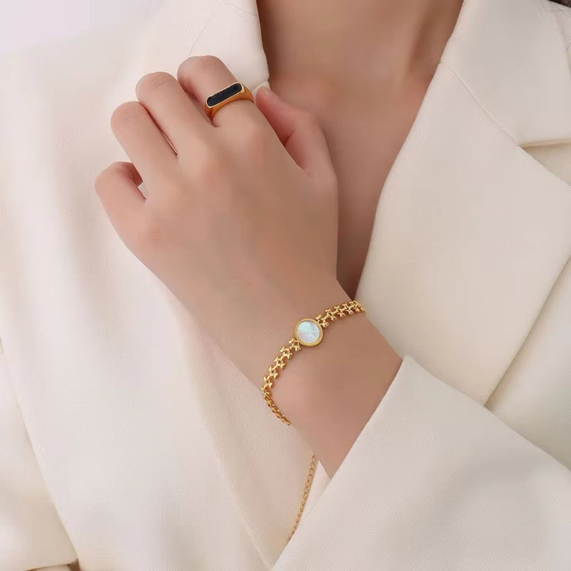 Gold stacking layering bracelet close up — Kimoore