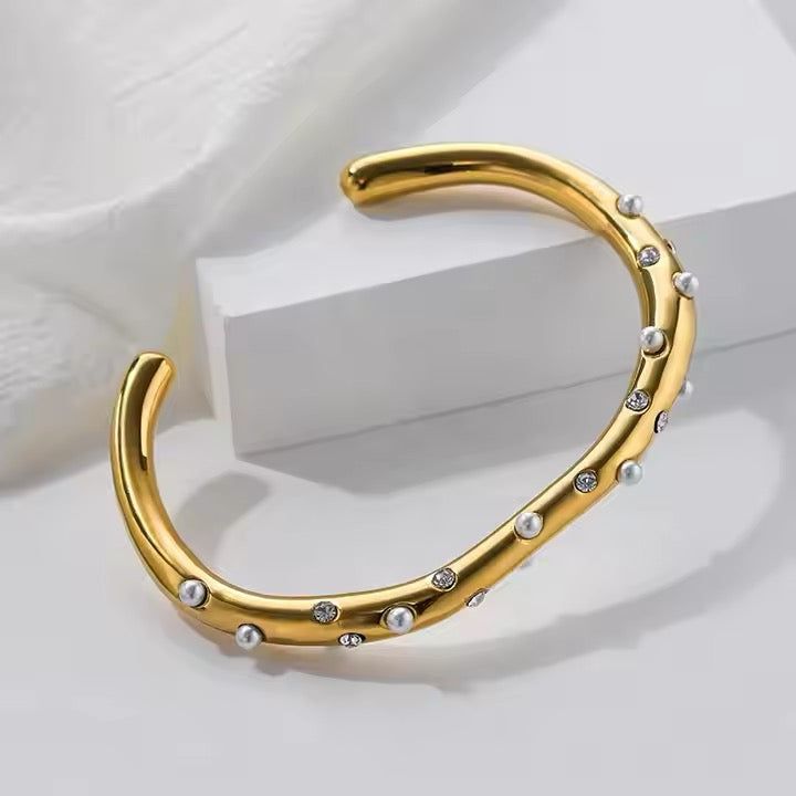 Pearl Detail Bracelet - Clean Aesthetic Party Wear