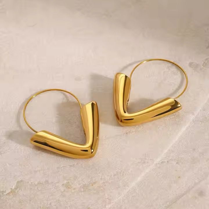 V-Shaped Hoop Earrings – Modern Geometric Style